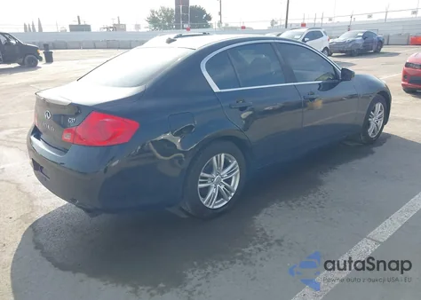 2013 Infiniti G37 Journey z USA, uszkodzony, nr VIN JN1CV6AP8DM301212